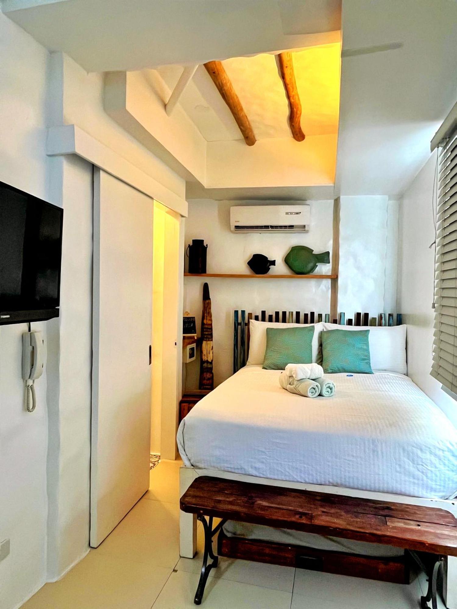 Lugar Bonito Hotel Balabag  Ngoại thất bức ảnh