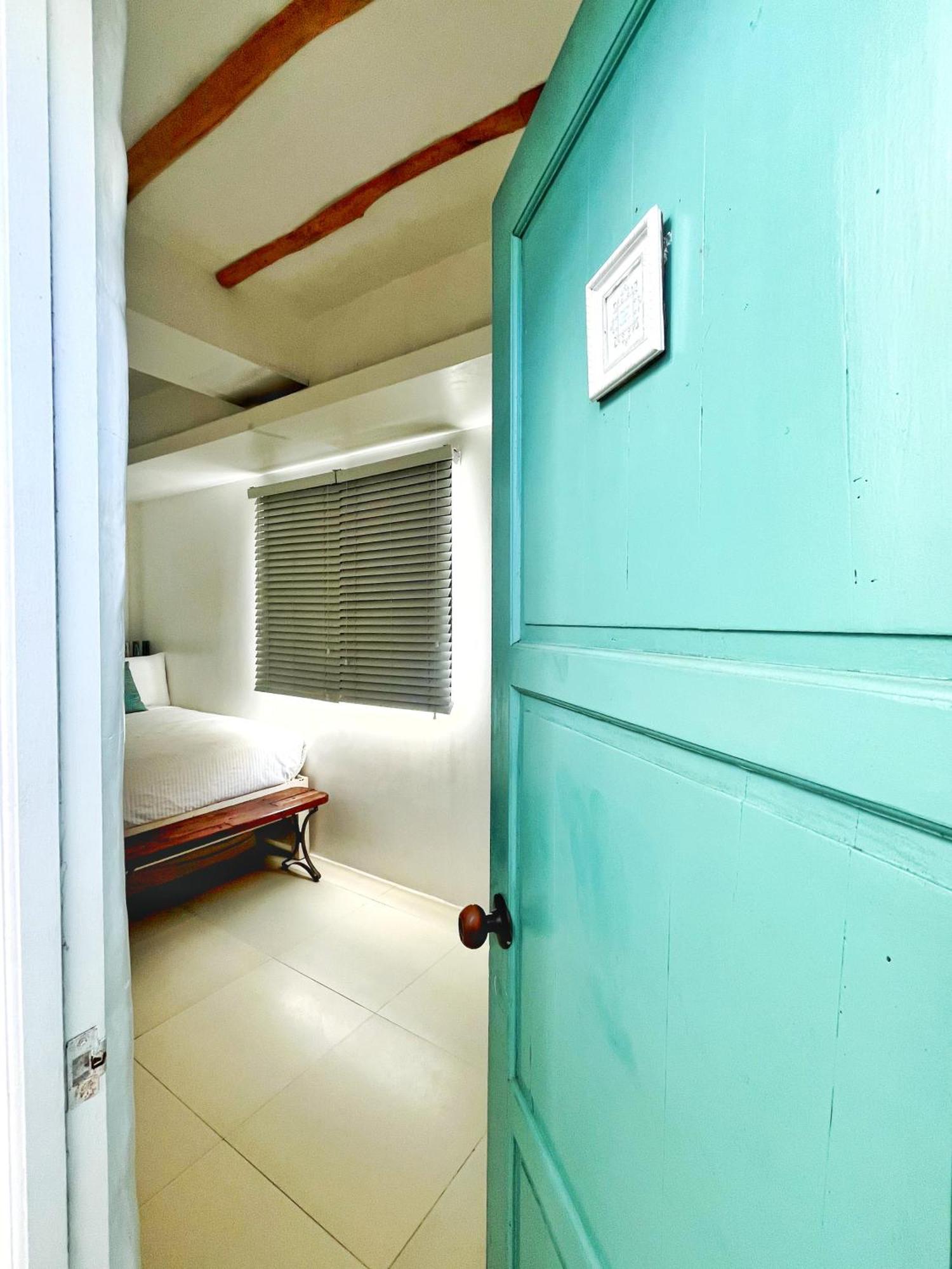 Lugar Bonito Hotel Balabag  Ngoại thất bức ảnh
