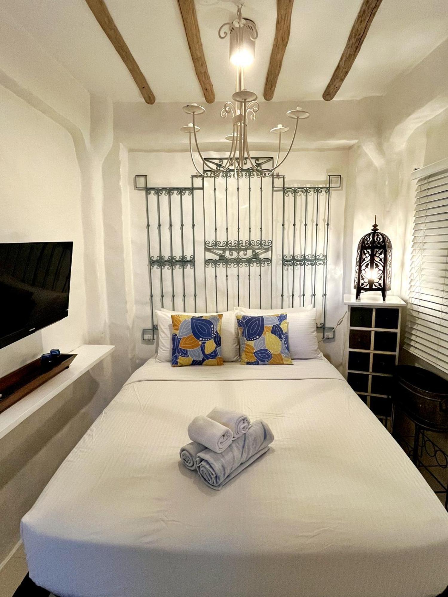 Lugar Bonito Hotel Balabag  Ngoại thất bức ảnh
