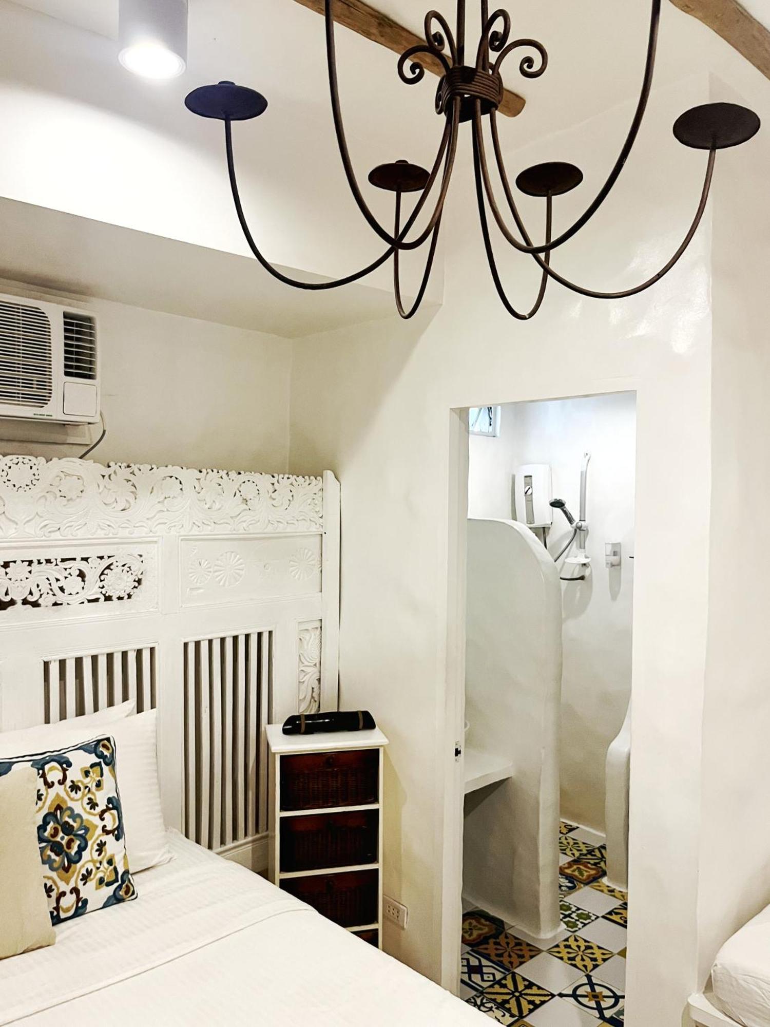 Lugar Bonito Hotel Balabag  Ngoại thất bức ảnh