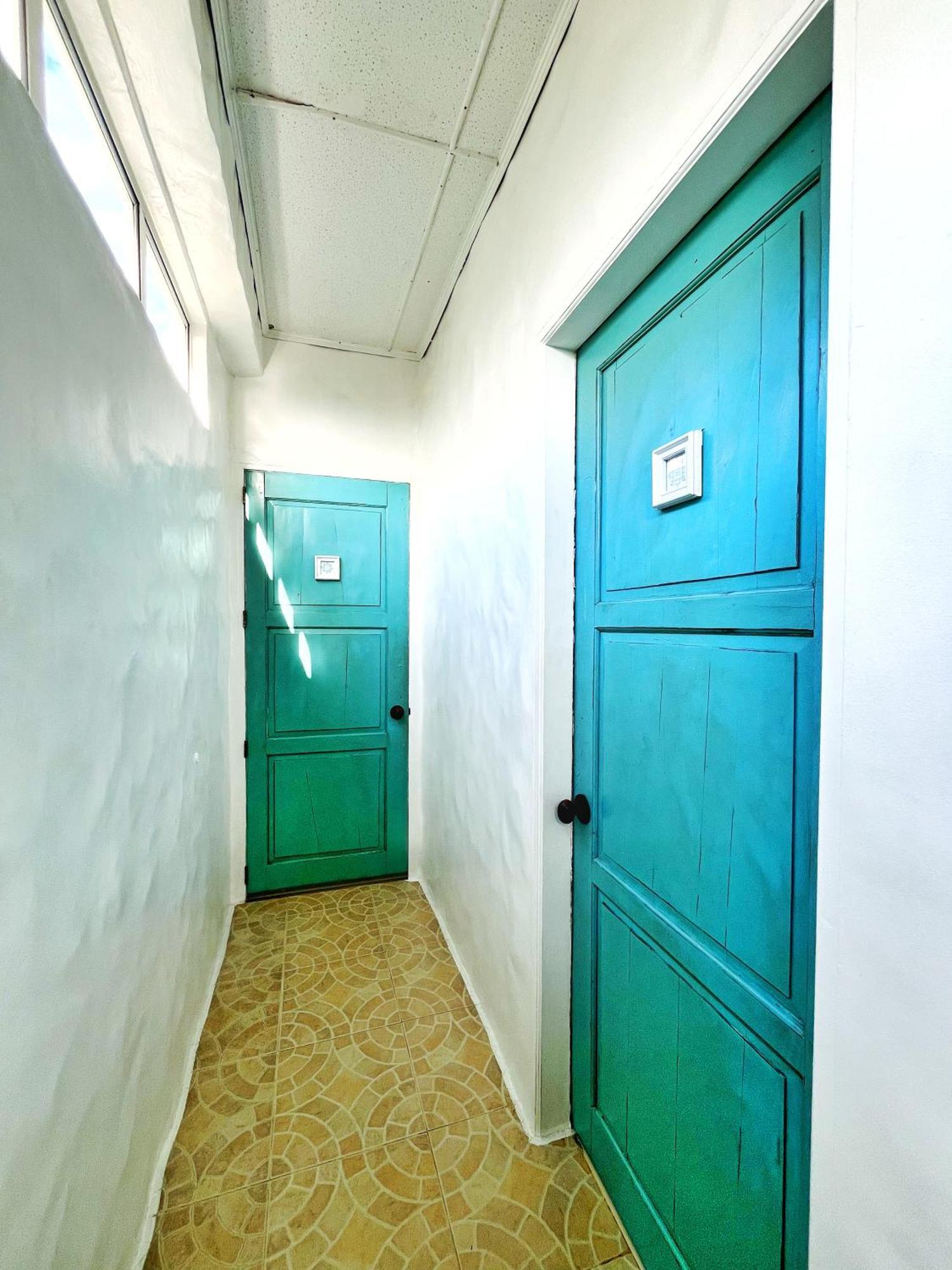 Lugar Bonito Hotel Balabag  Ngoại thất bức ảnh